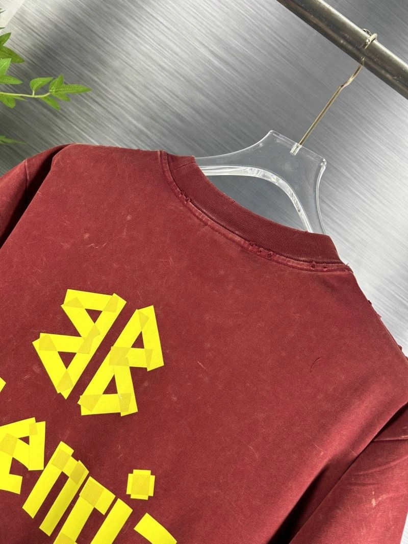 Balenciaga T-Shirts Sleek 98459
