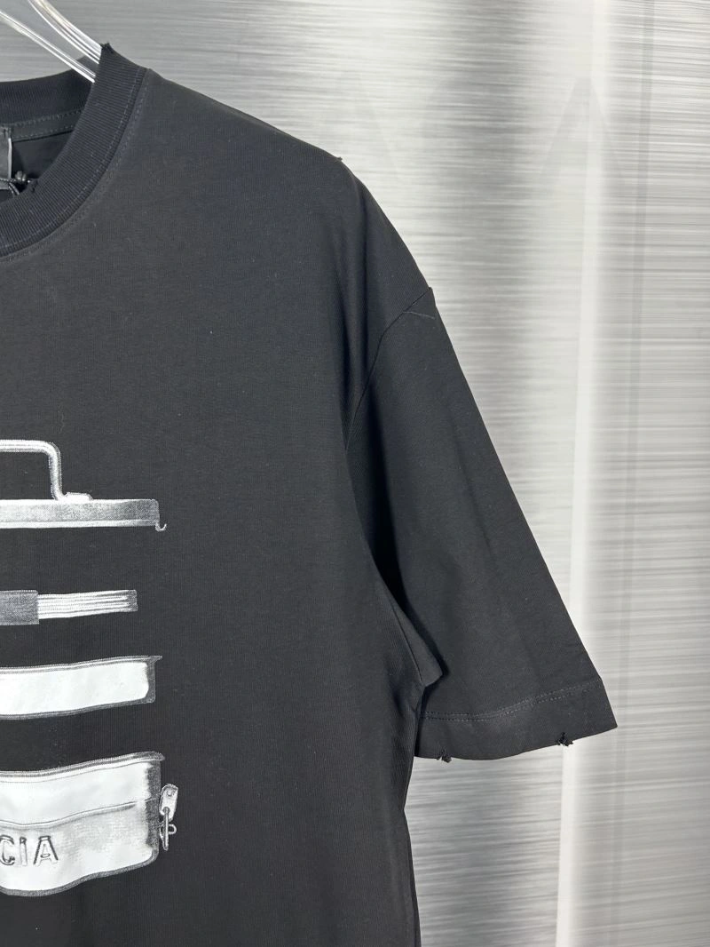 Balenciaga T-Shirts Versatile 98452
