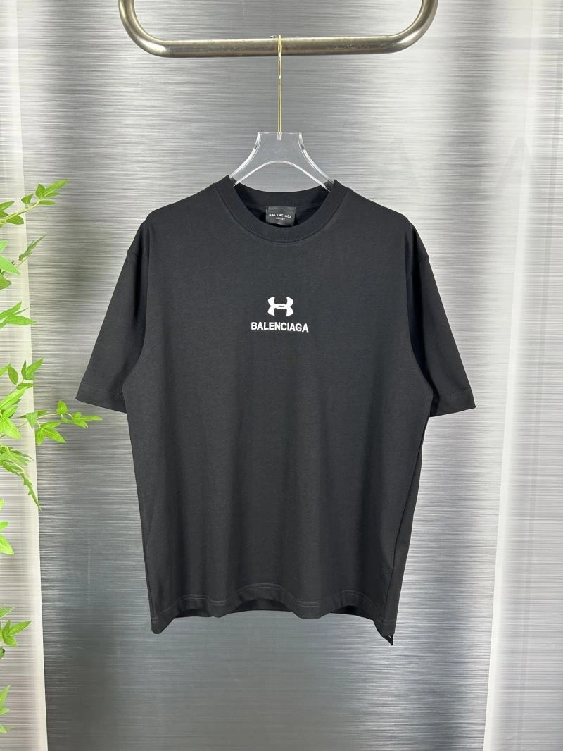 Balenciaga T-Shirts Comfortable 98477
