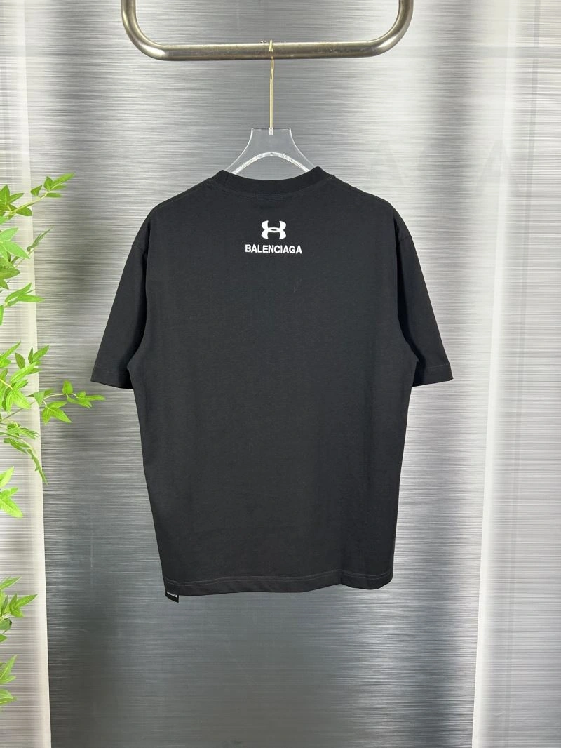 Balenciaga T-Shirts Comfortable 98477