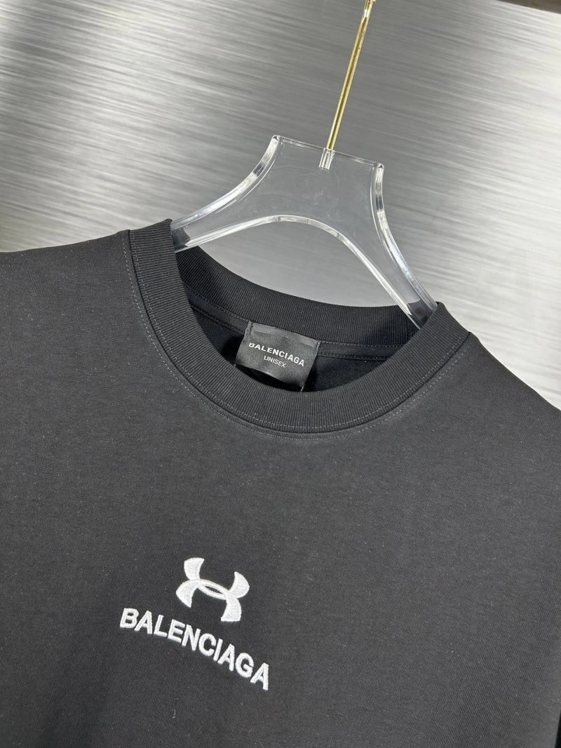 Balenciaga T-Shirts Comfortable 98477