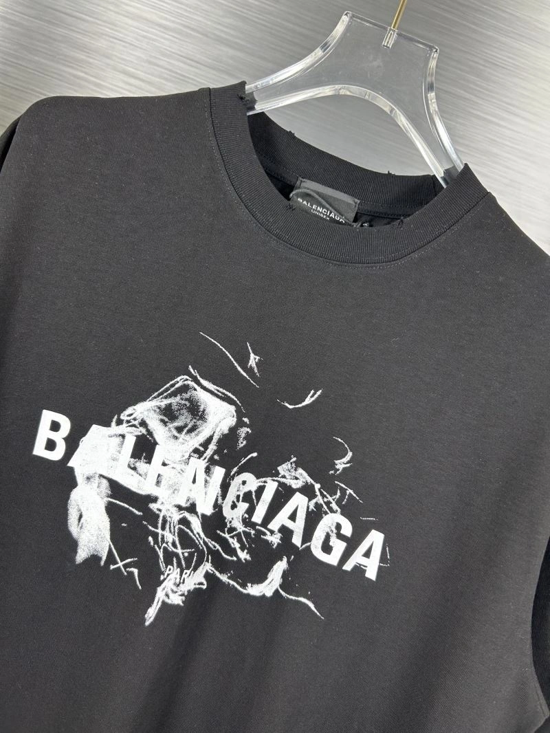 Flexible Balenciaga T-Shirts 98474