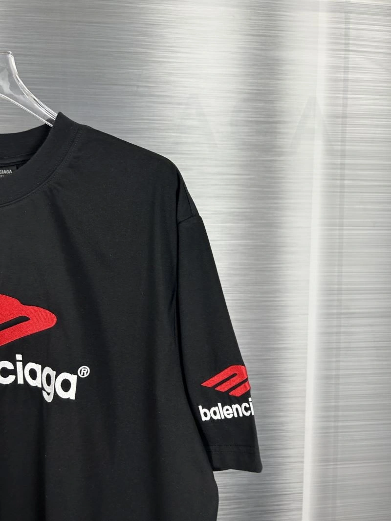 UrbanChic Balenciaga T-Shirts 98421