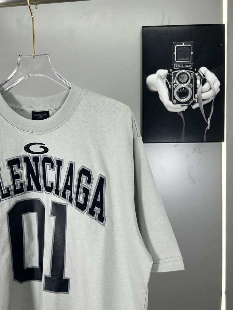 Tailored Balenciaga T-Shirts 98407