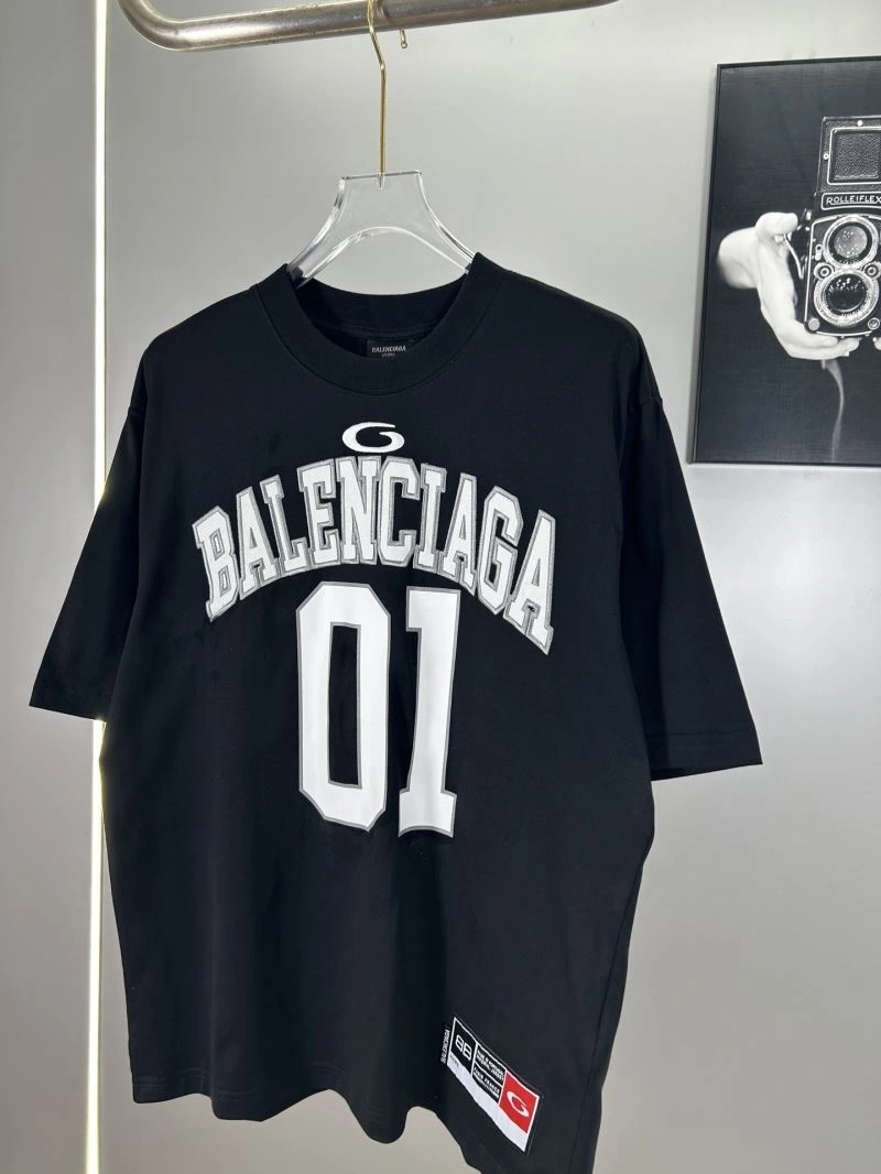 Casual Balenciaga T-Shirts 98411