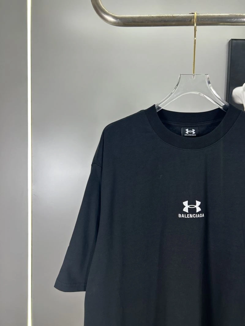 Balenciaga T-Shirts Elegant 98414