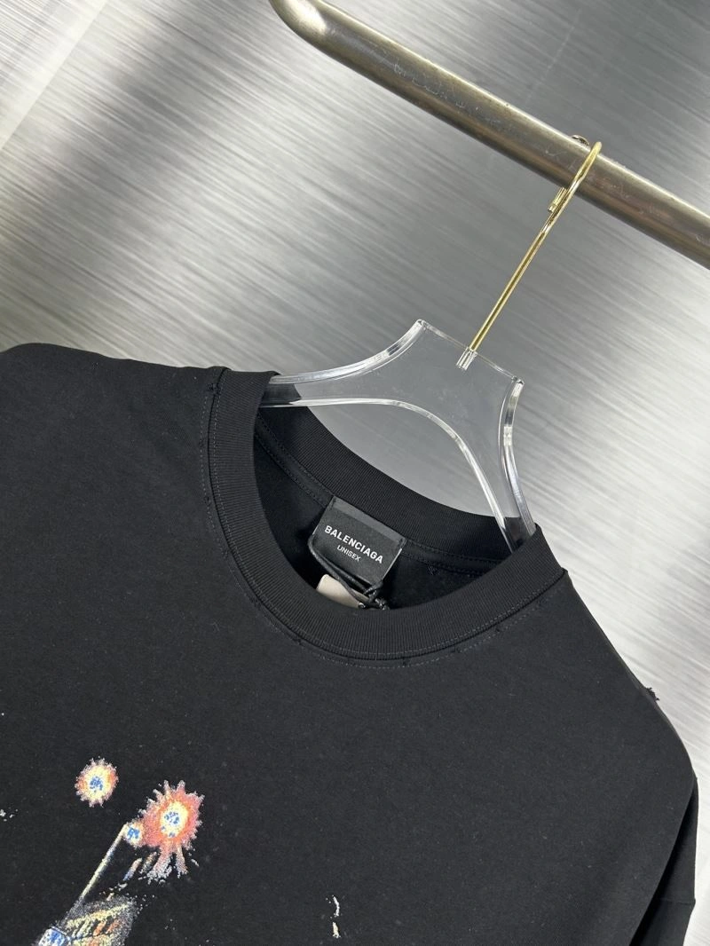 Effortless Balenciaga T-Shirts 98406