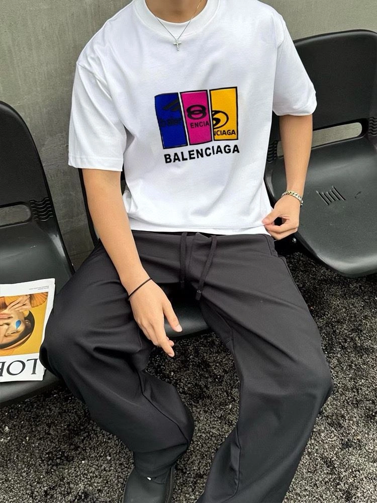 Balenciaga T-Shirts Unisex 98395