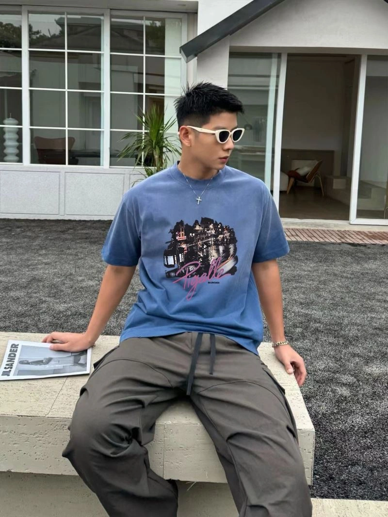 Attractive Balenciaga T-Shirts 98393