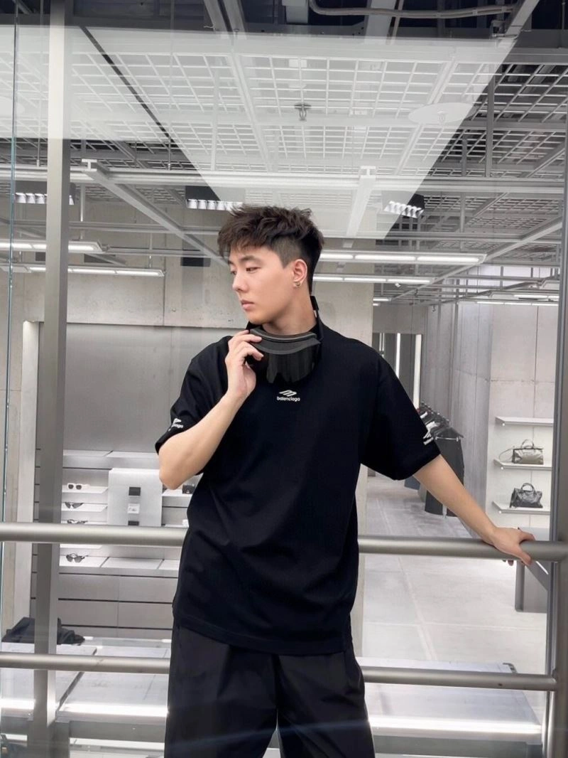 Balenciaga T-Shirts ComfortFit 98382