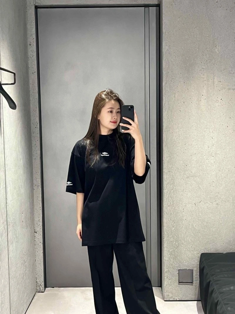Balenciaga T-Shirts ComfortFit 98382