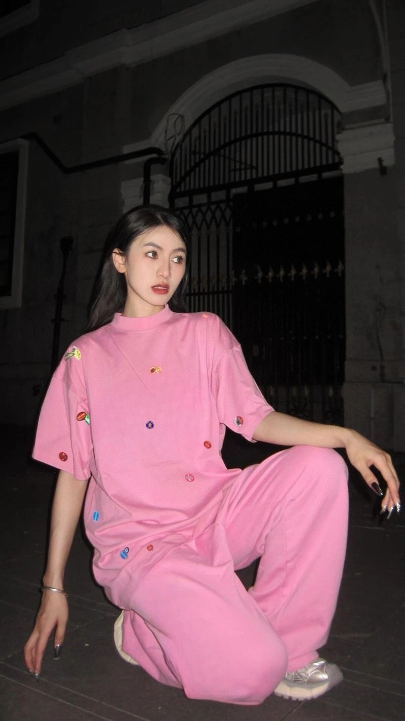 Sporty Balenciaga T-Shirts 98480