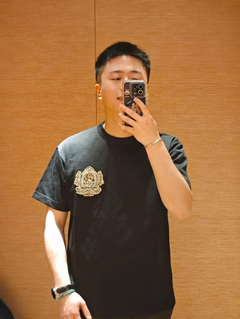 Refined Balenciaga T-Shirts 98371