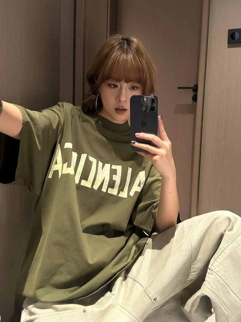 EasyCare Balenciaga T-Shirts 98368
