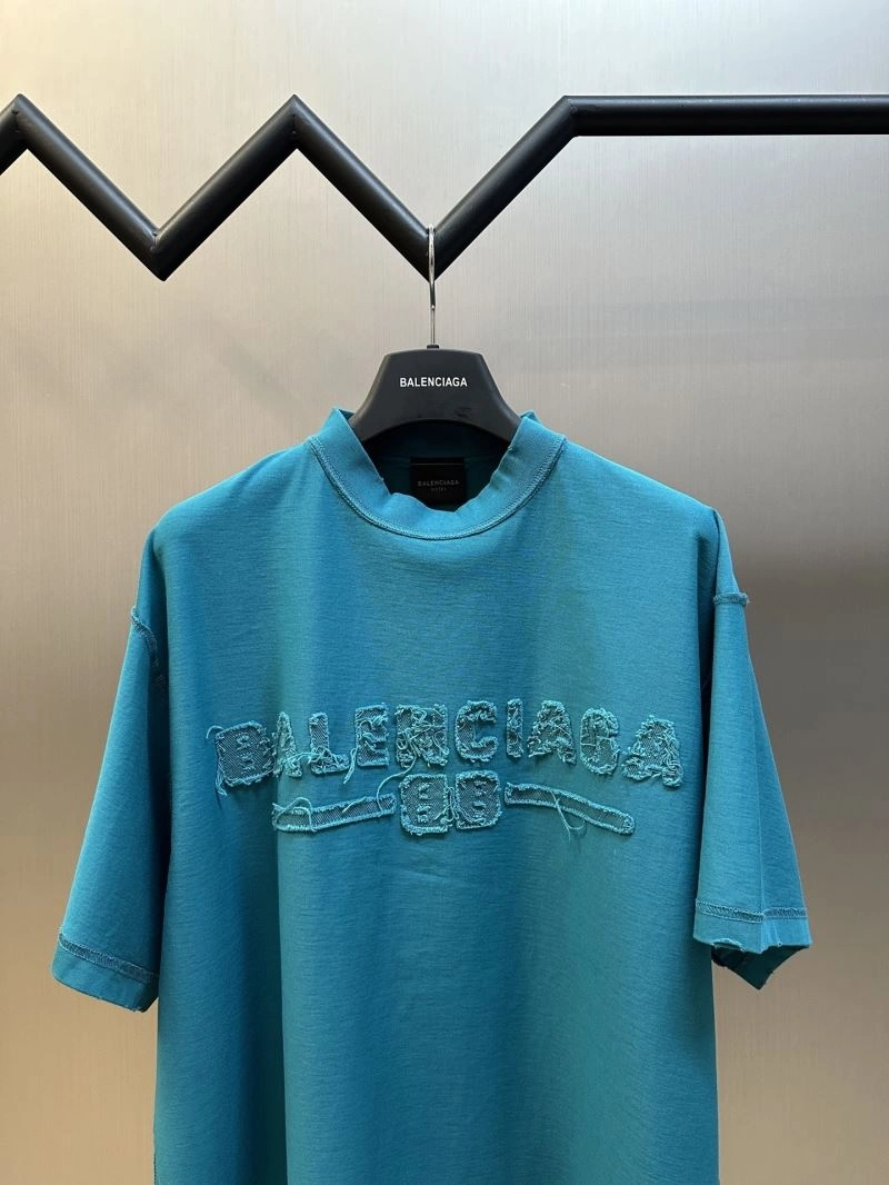 Reliable Balenciaga T-Shirts 98357