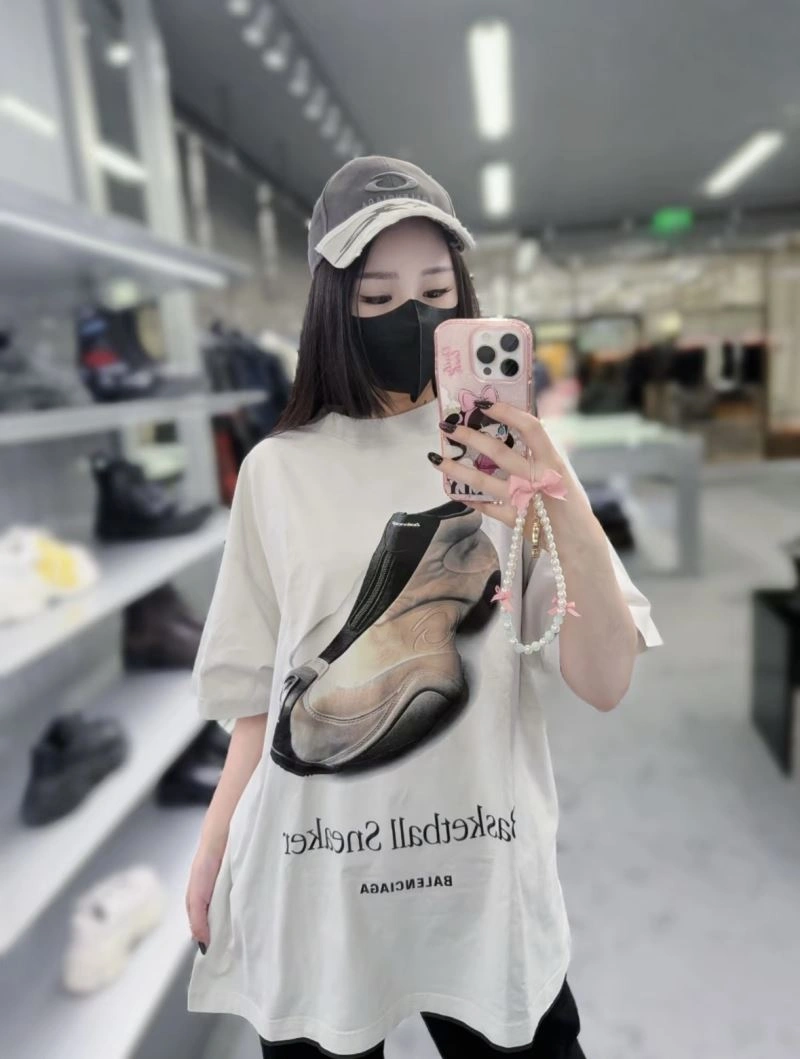 Balenciaga T-Shirts Upgraded 98360