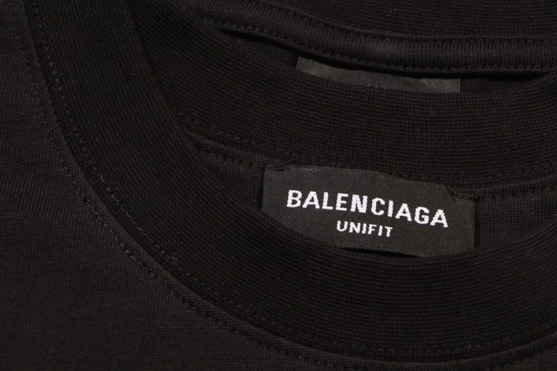 Sleek Balenciaga T-Shirts 98367