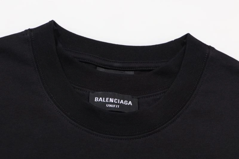 Sleek Balenciaga T-Shirts 98367