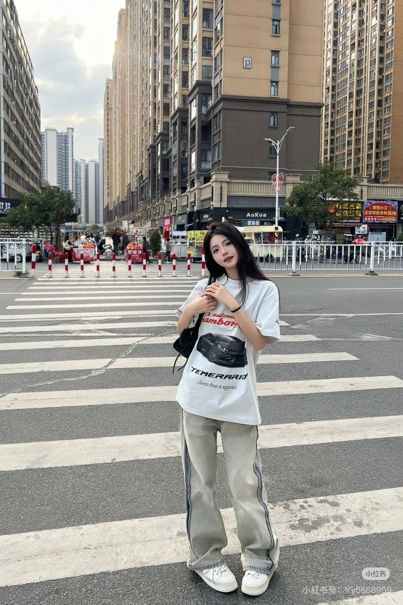 Efficient Balenciaga T-Shirts 98309