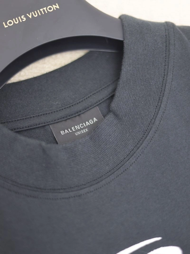 Balenciaga T-Shirts Cozy 98293