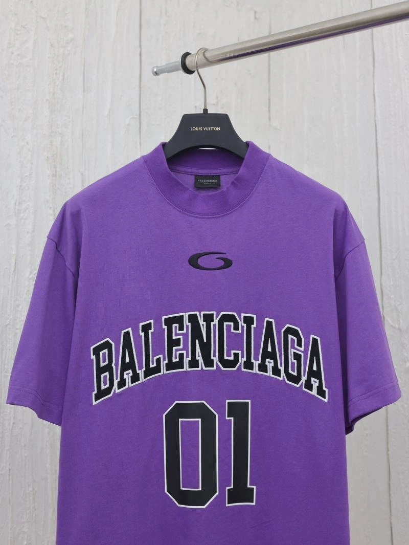Bright Balenciaga T-Shirts 98292