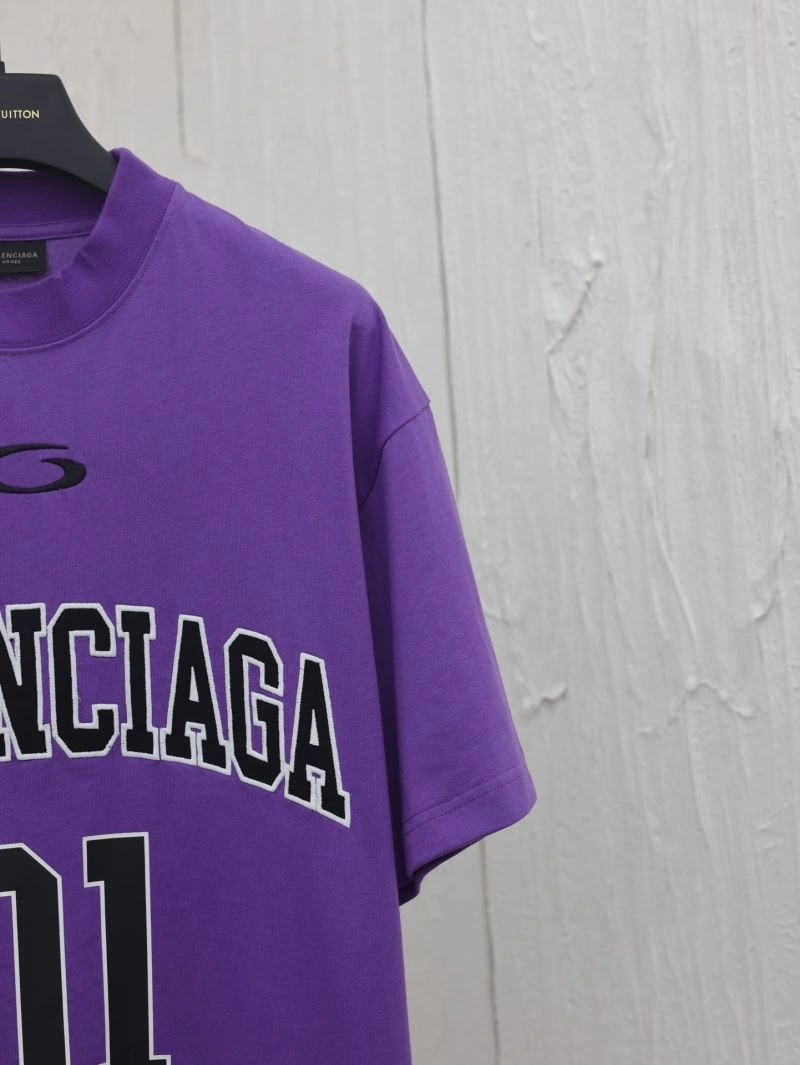 Bright Balenciaga T-Shirts 98292