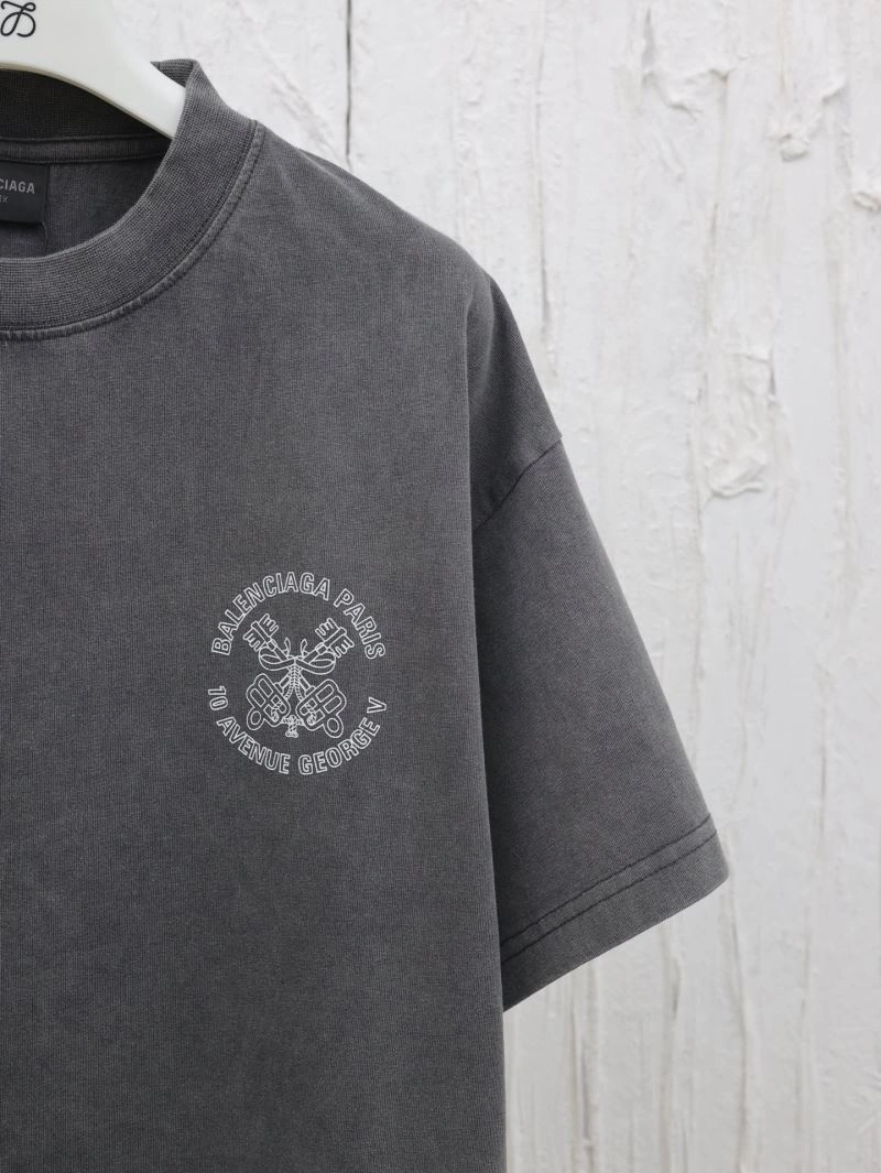 Lightweight Balenciaga T-Shirts 98329