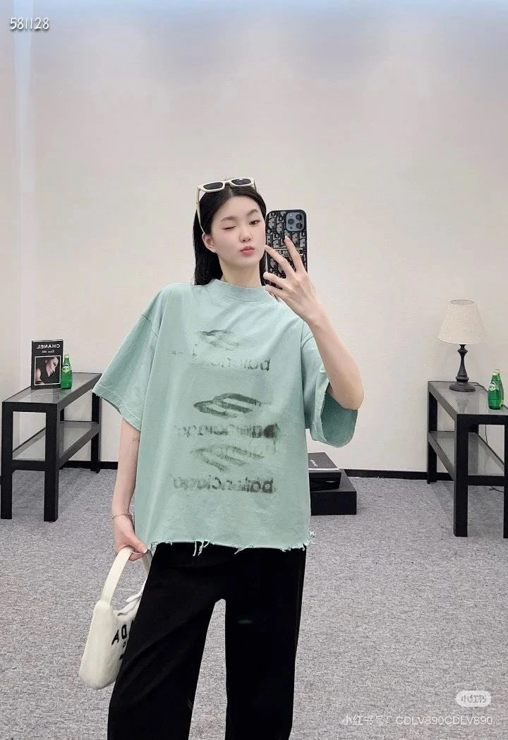 Balenciaga T-Shirts FashionForward 98289