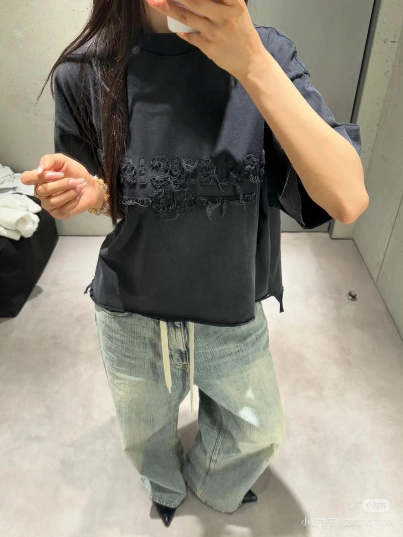 Breathable Balenciaga T-Shirts 98273