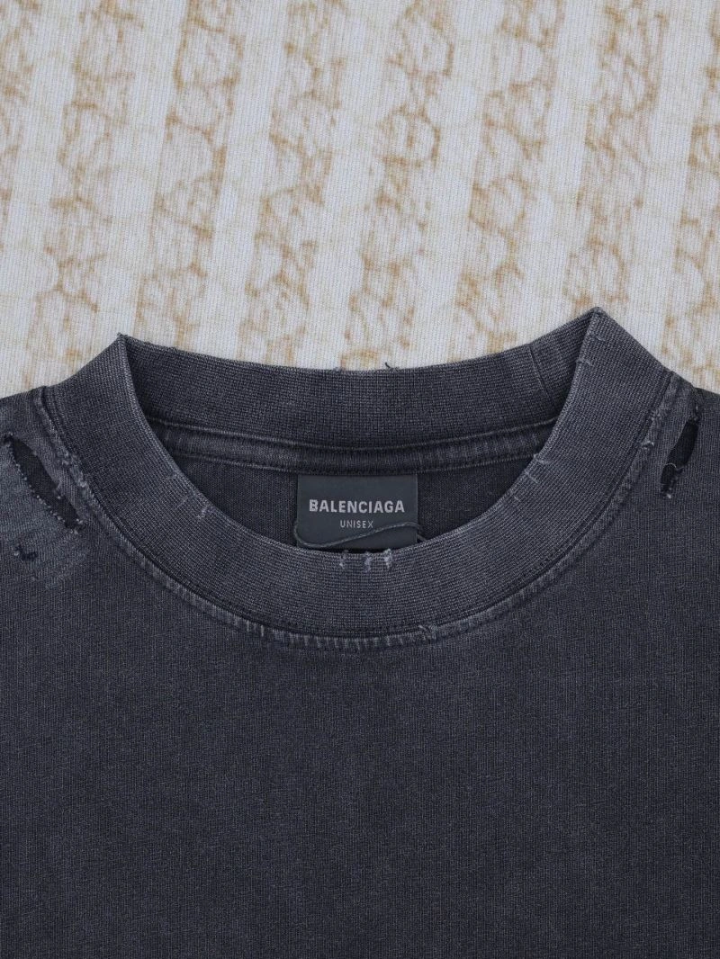 Vibrant Balenciaga T-Shirts 98274