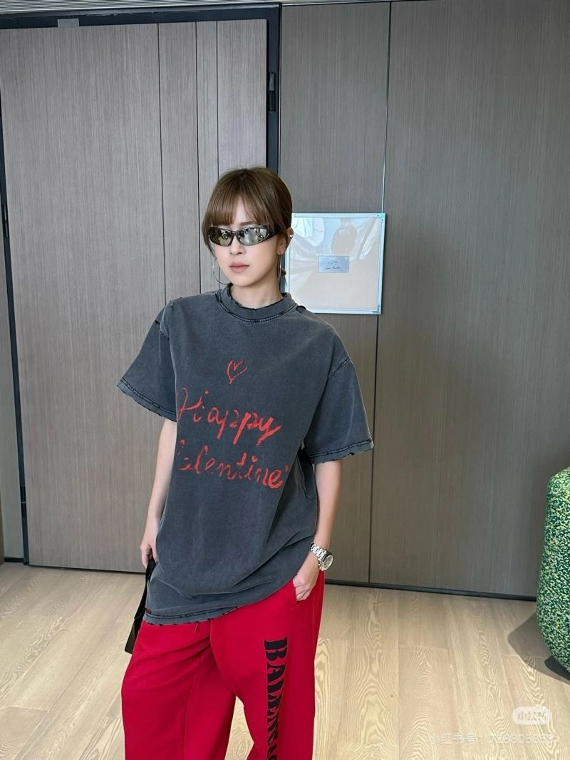 Balenciaga T-Shirts Youthful 98378