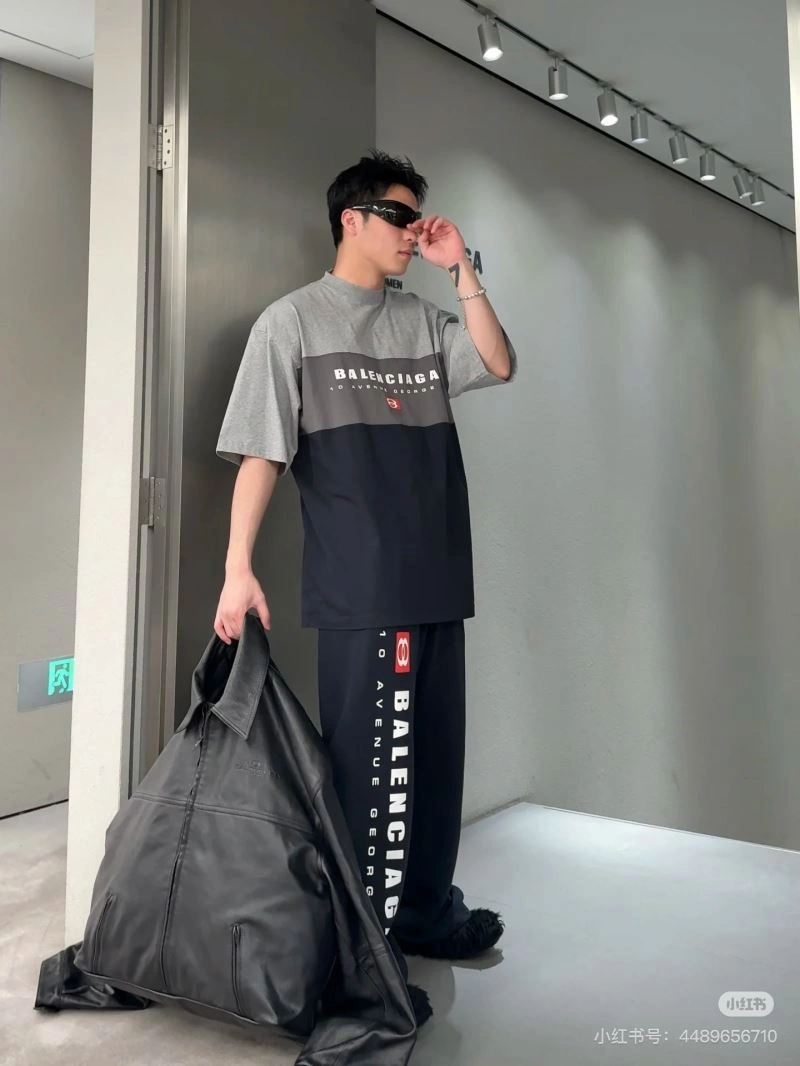Upgraded Balenciaga T-Shirts 98314