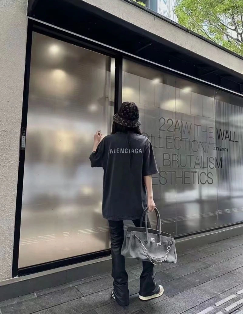 Balenciaga T-Shirts Breathable 98302