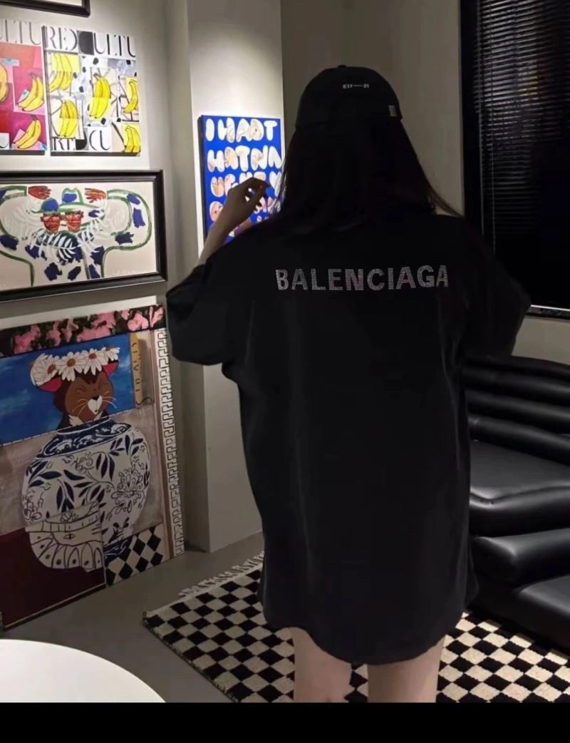 Balenciaga T-Shirts Breathable 98302