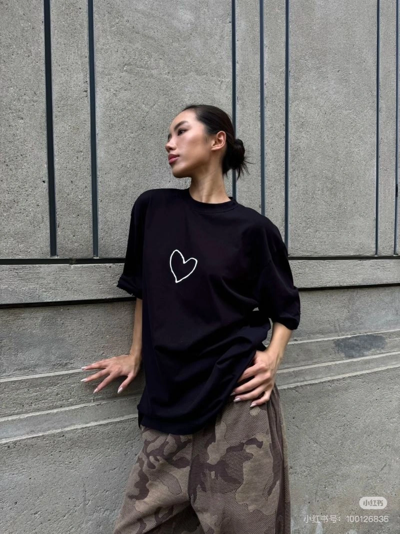 Balenciaga T-Shirts Affordable 98339