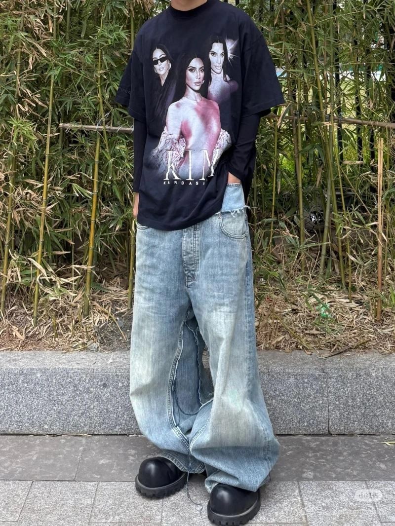 Balenciaga T-Shirts Comfortable 98294