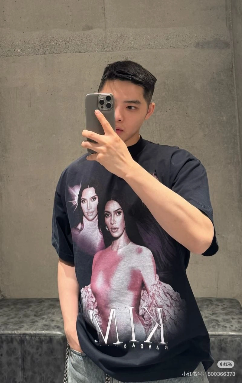 Balenciaga T-Shirts Comfortable 98294