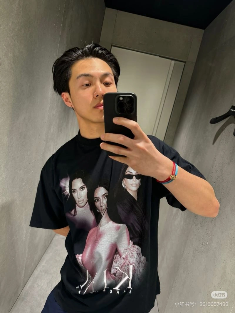 Balenciaga T-Shirts Comfortable 98294