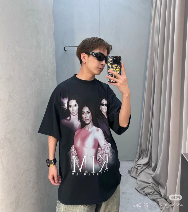 Balenciaga T-Shirts Comfortable 98294