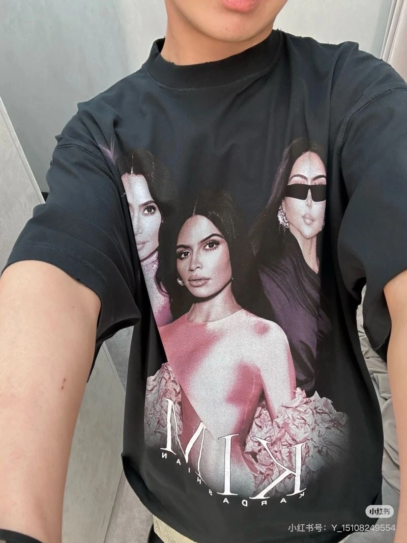 Balenciaga T-Shirts Comfortable 98294