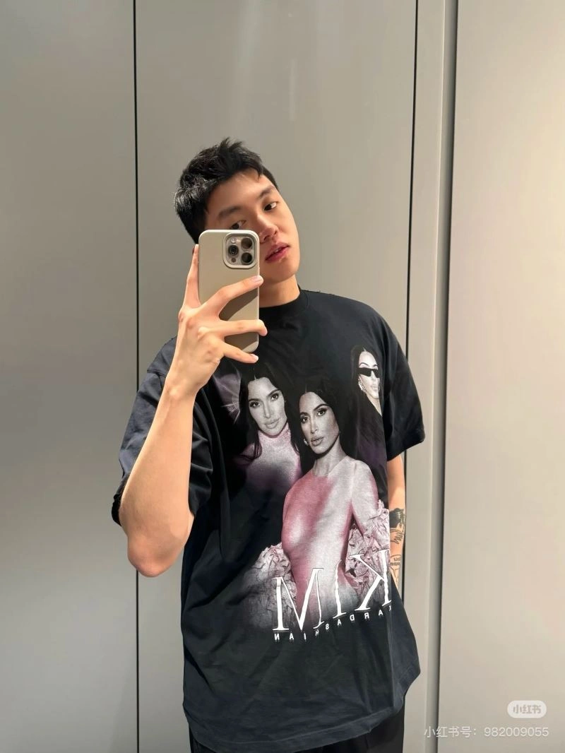 Balenciaga T-Shirts Comfortable 98294