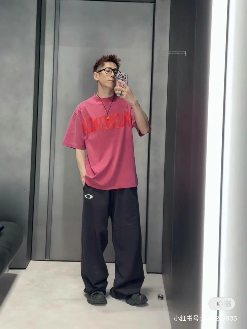 Premium Balenciaga T-Shirts 98254