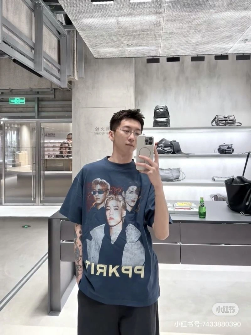 Balenciaga T-Shirts Soft 98258