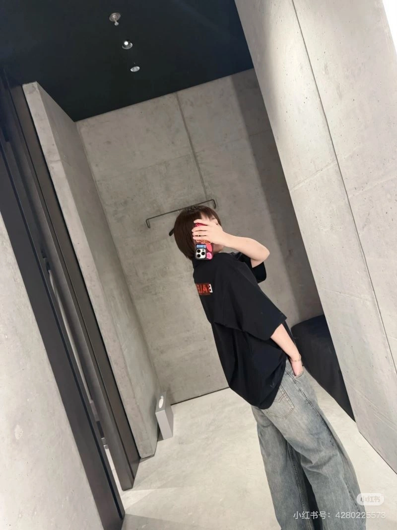 Balenciaga T-Shirts Cozy 98255