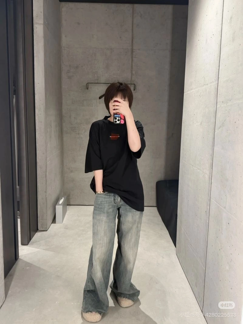 Balenciaga T-Shirts Cozy 98255