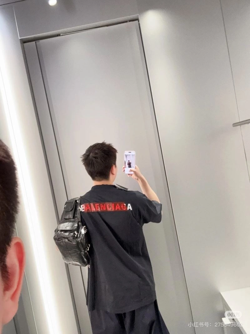 Balenciaga T-Shirts Cozy 98255