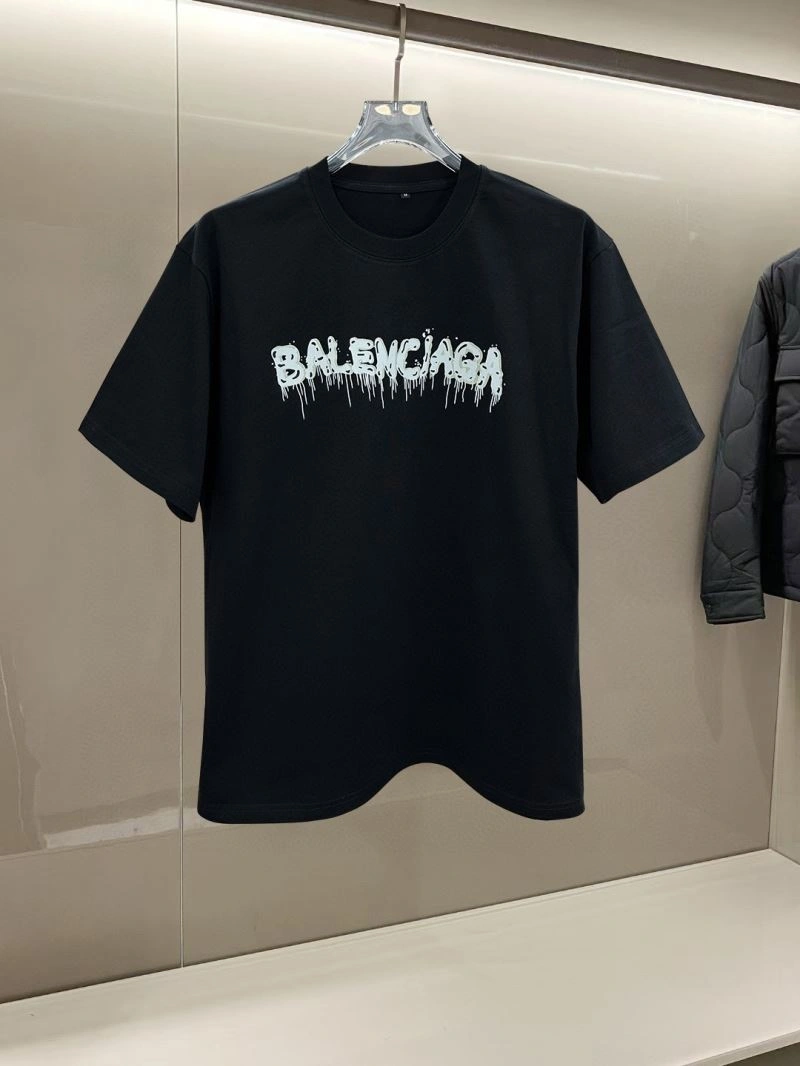 Unisex Balenciaga T-Shirts 96508