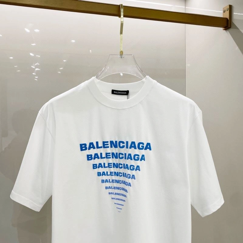 Elegant Balenciaga T-Shirts 96468