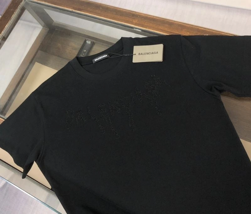 Sporty Balenciaga T-Shirts 98817