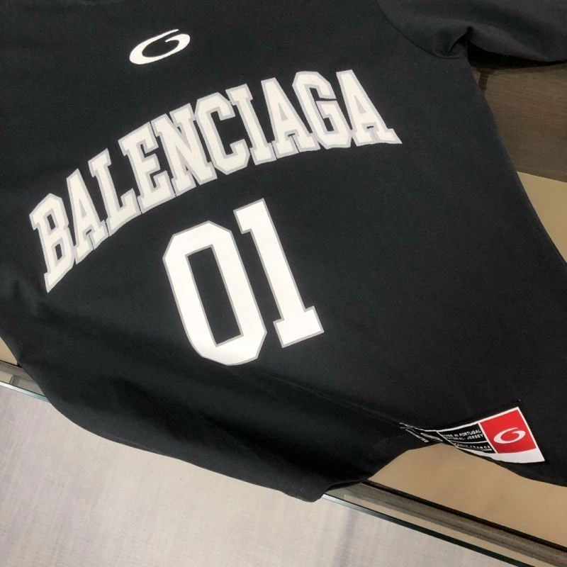 Balenciaga T-Shirts Chic 98747